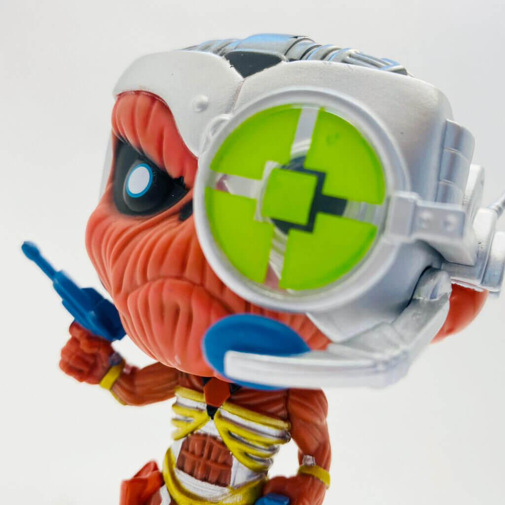 Funko POP! Somewhere In Time Eddie zoom sur la tête côté gauche
