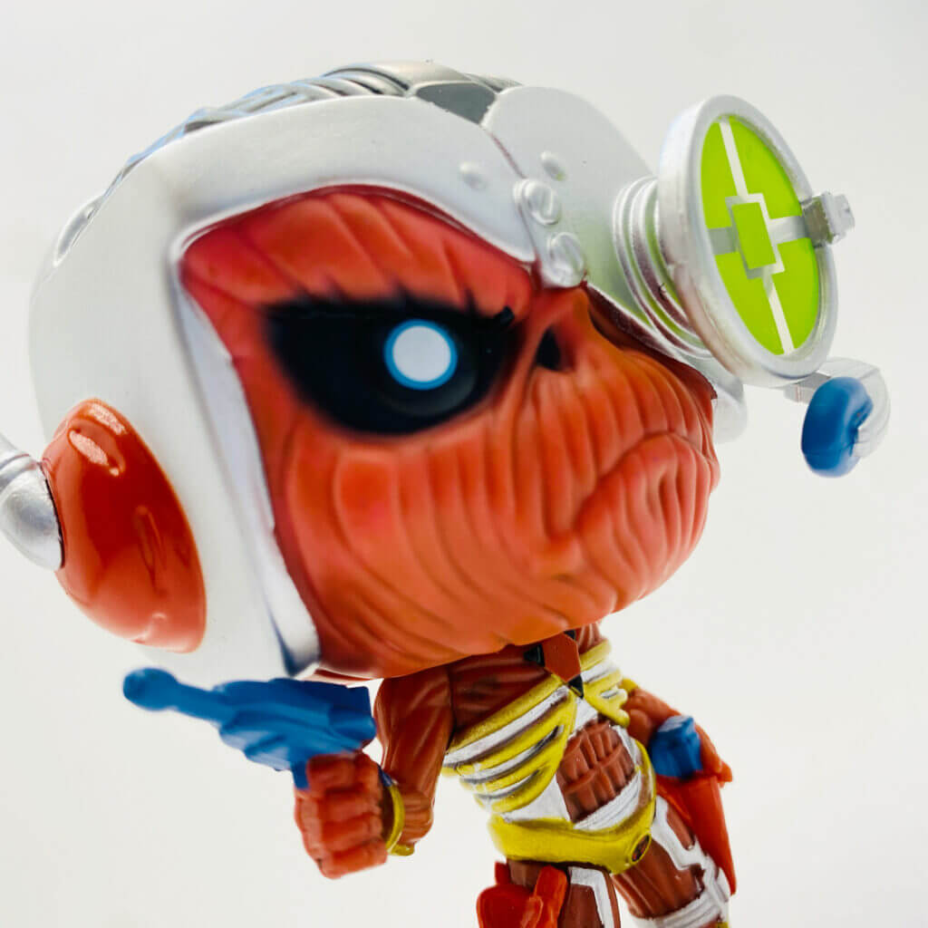 Funko POP! Somewhere In Time Eddie zoom sur la tête côté droit