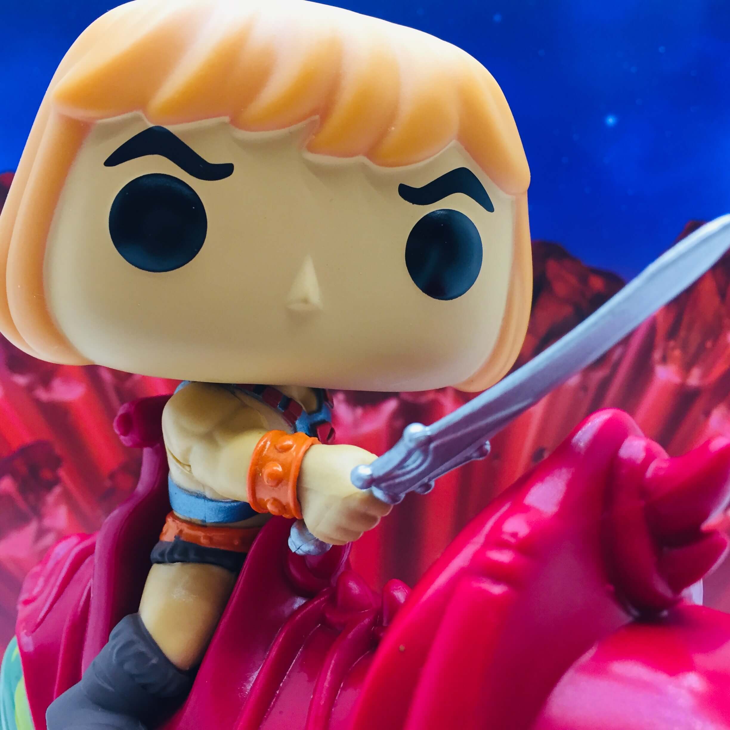 Funko POP! 84 - Musclor et Gringer, zoom sur Musclor avec décor