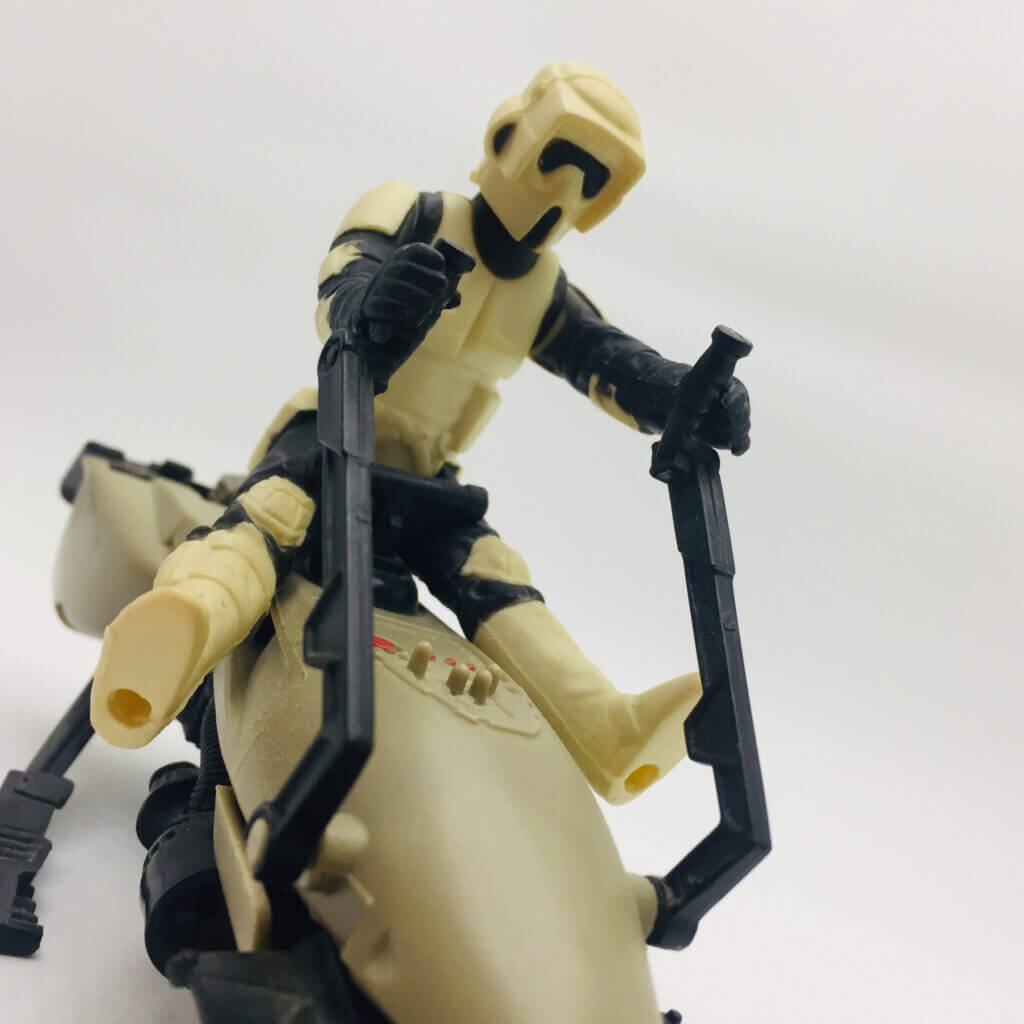 Jouet vintage. Speeder bike et son Scout trooper, zoom sur le pilote